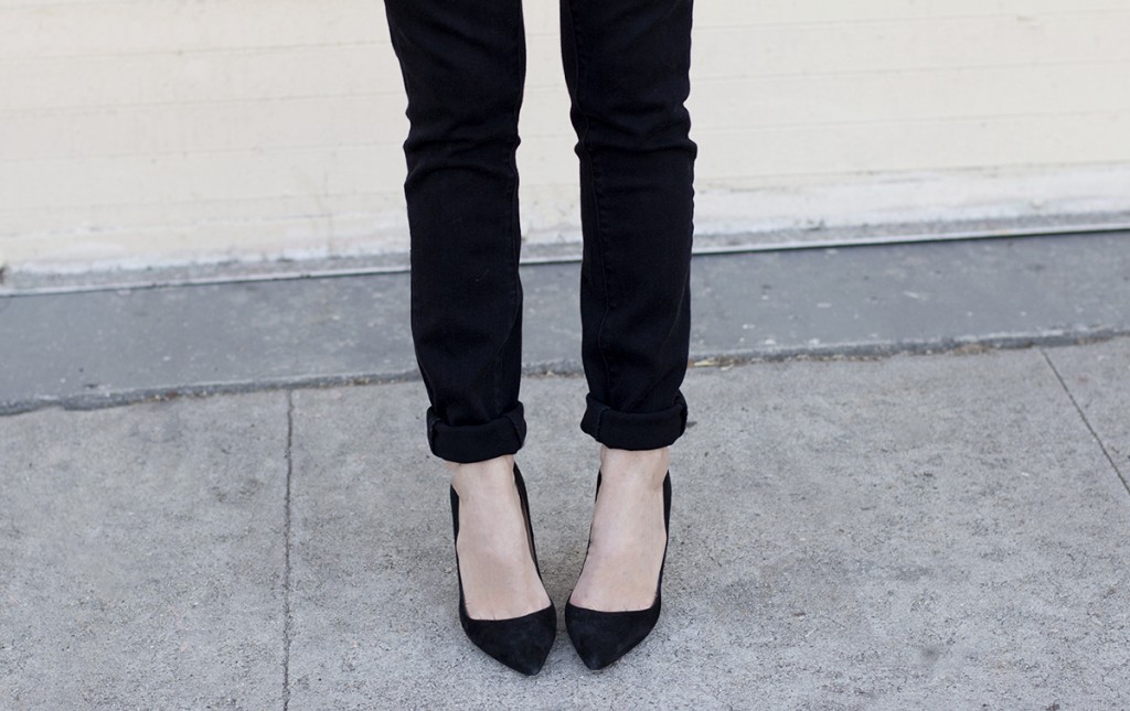 ManoloBlahnik_Black_Pumps_10